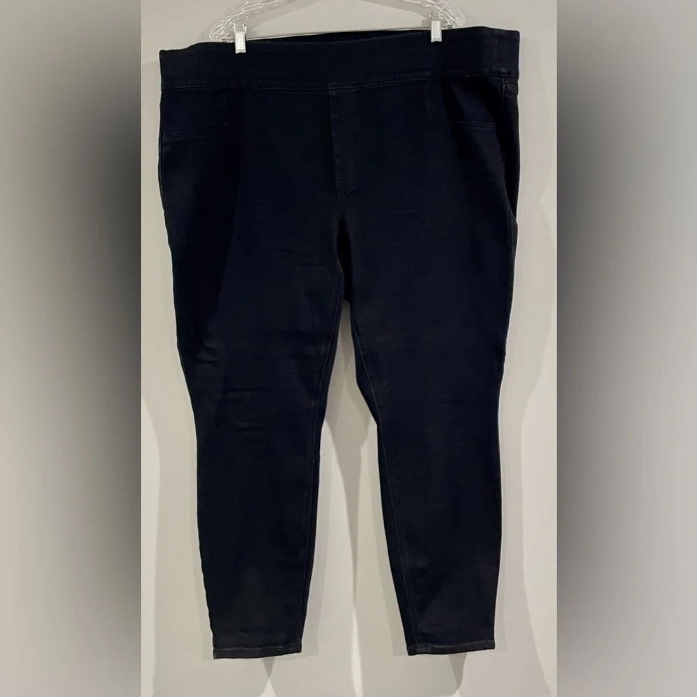 Old Navy Plus Size Mid-Rise Rockstar Super Skinny Jeggings - Black, Size 24W - Picture 1 of 3